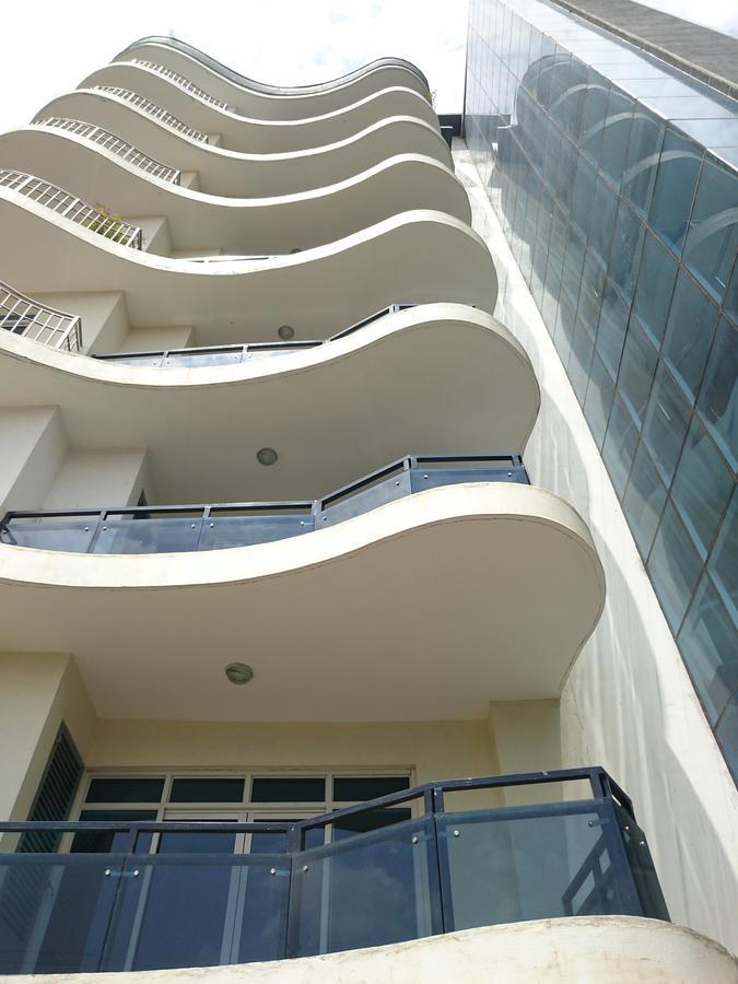 Apartment Yaya Brooks - Tomax *